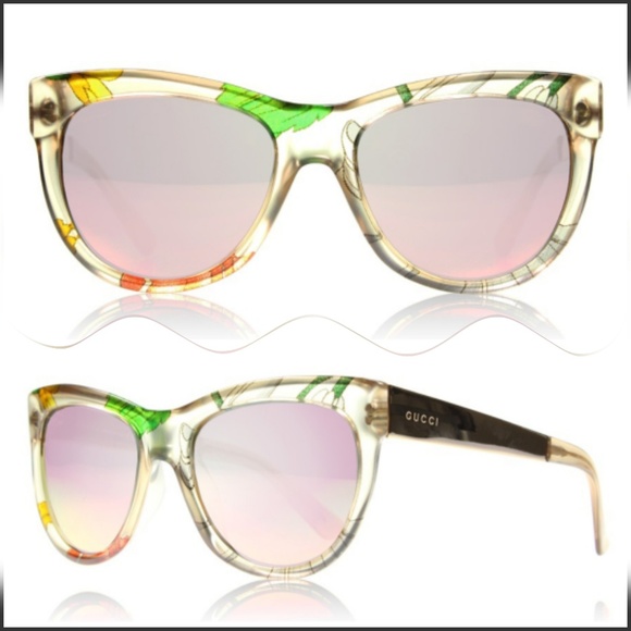 Gucci Accessories - 🍒NIB🍒AUTHENTIC GUCCI SUNGLASSES